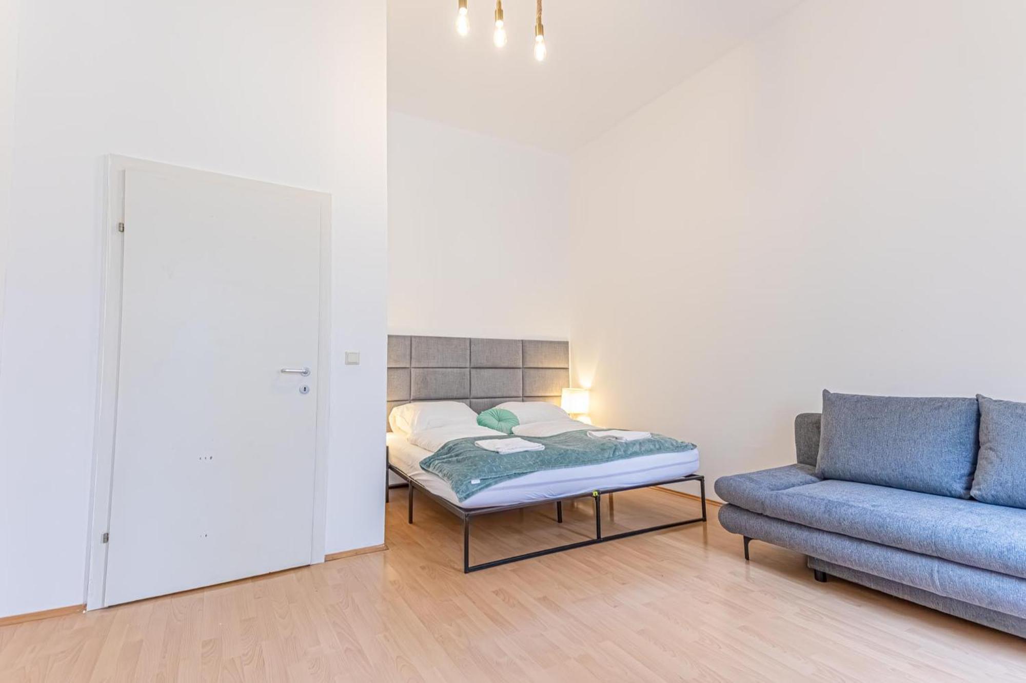 Apartament City-linked 2br Near Wiener Stadthalle *